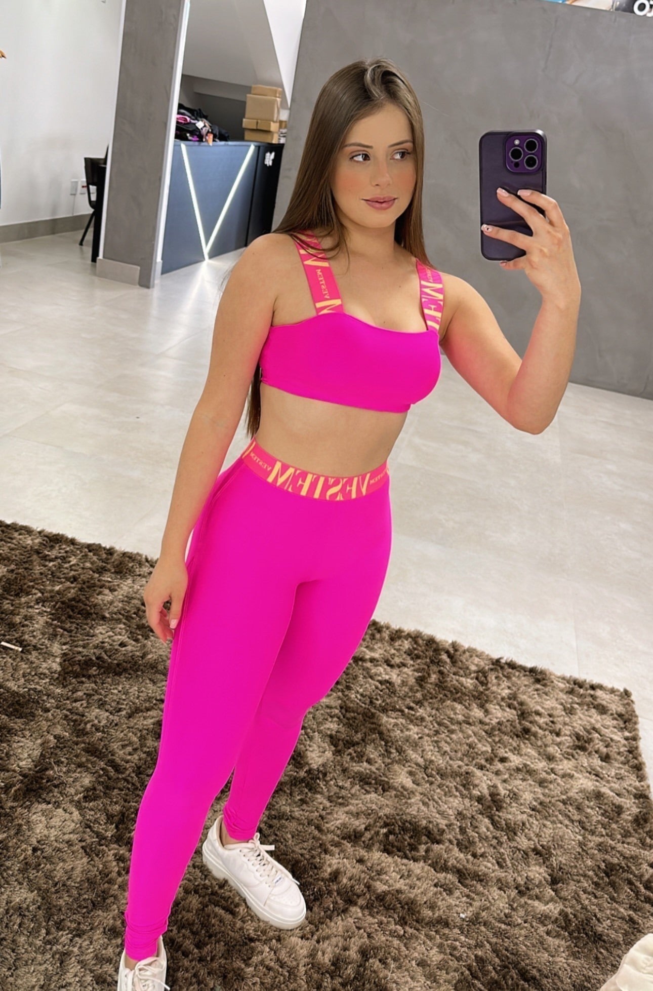 Conjunto Matt Neon Pink